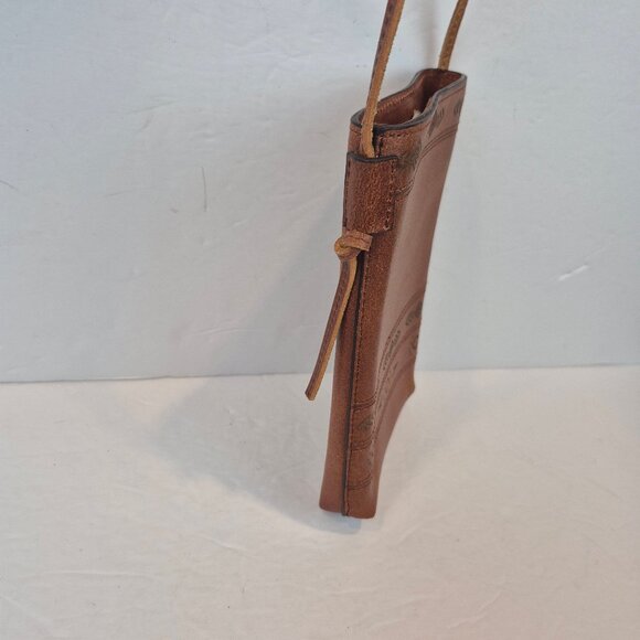 MW Most Wanted Rustic Leather Crossbody Southwestern Etched Design Made in USA - Picture 6 of 16